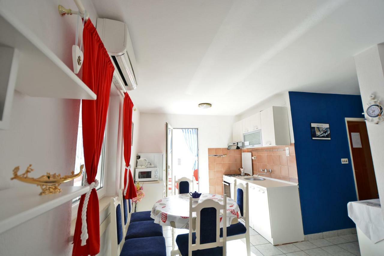 Apartments Residence Sunce Supetar - Cozy Base To Stay And Explore Island Brac Free Parking 外观 照片