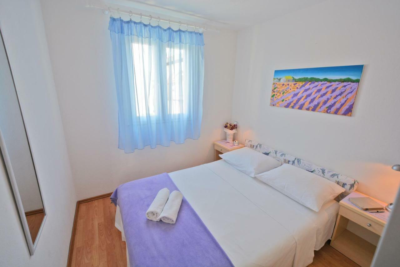 Apartments Residence Sunce Supetar - Cozy Base To Stay And Explore Island Brac Free Parking 外观 照片