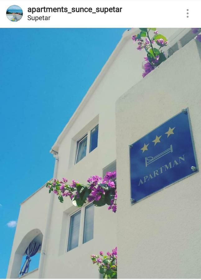 Apartments Residence Sunce Supetar - Cozy Base To Stay And Explore Island Brac Free Parking 外观 照片